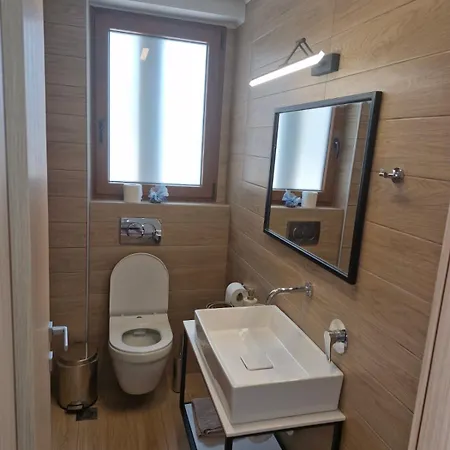 Smaragdos Thassos Boutique * Chrysi Ammoudia