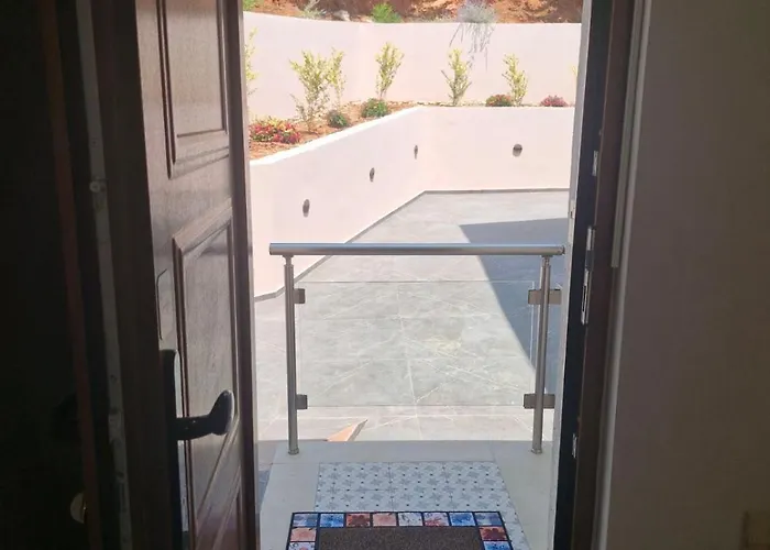 Smaragdos Thassos Boutique * خْريسيا أموذيا